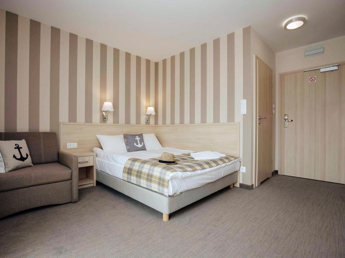 Porto Marina Hotel Krynica Morska Buitenkant foto