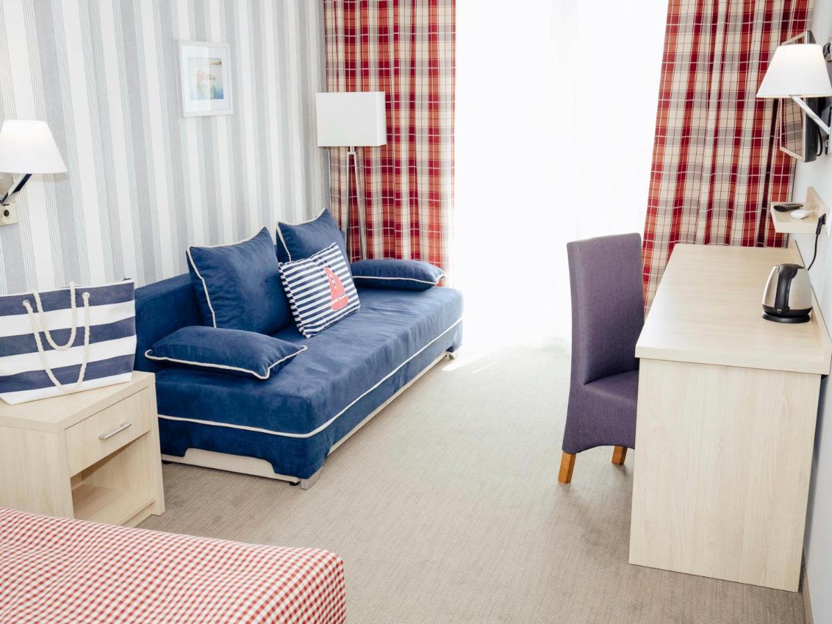 Porto Marina Hotel Krynica Morska Buitenkant foto